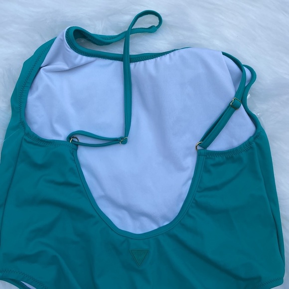 New GUESS Low Back One-Piece Logo Swimsuit SZ S - Picture 9 of 11